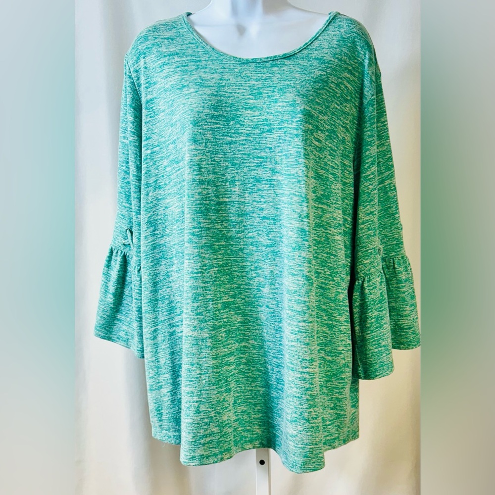 Women's Green Top